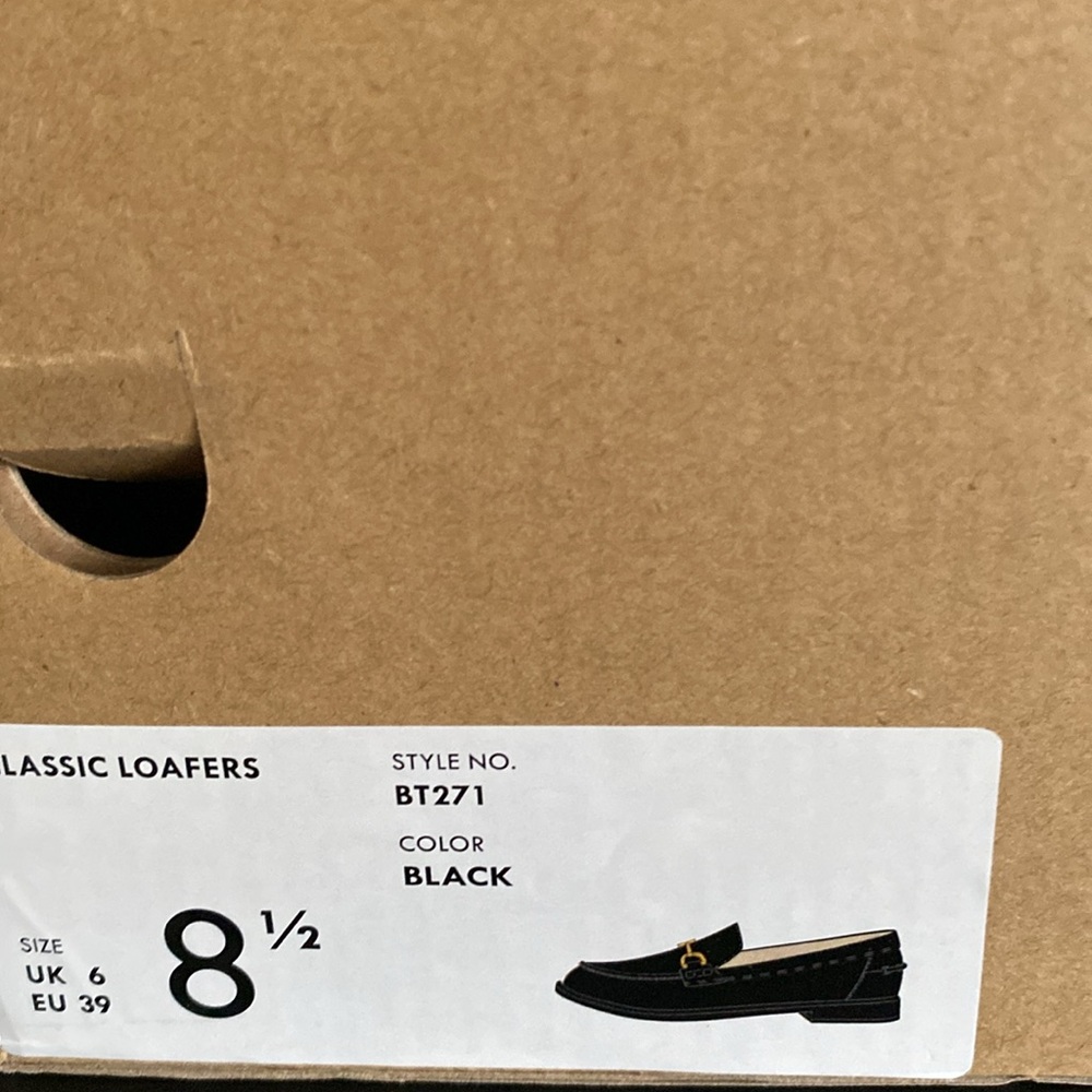 J. Crew Classic Black Loafers w Gold Accent Bar Size 8.5M Brand New in Box - Picture 7 of 11